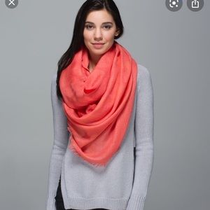 NWT Lululemon mudra scarf Coral wool bamboo